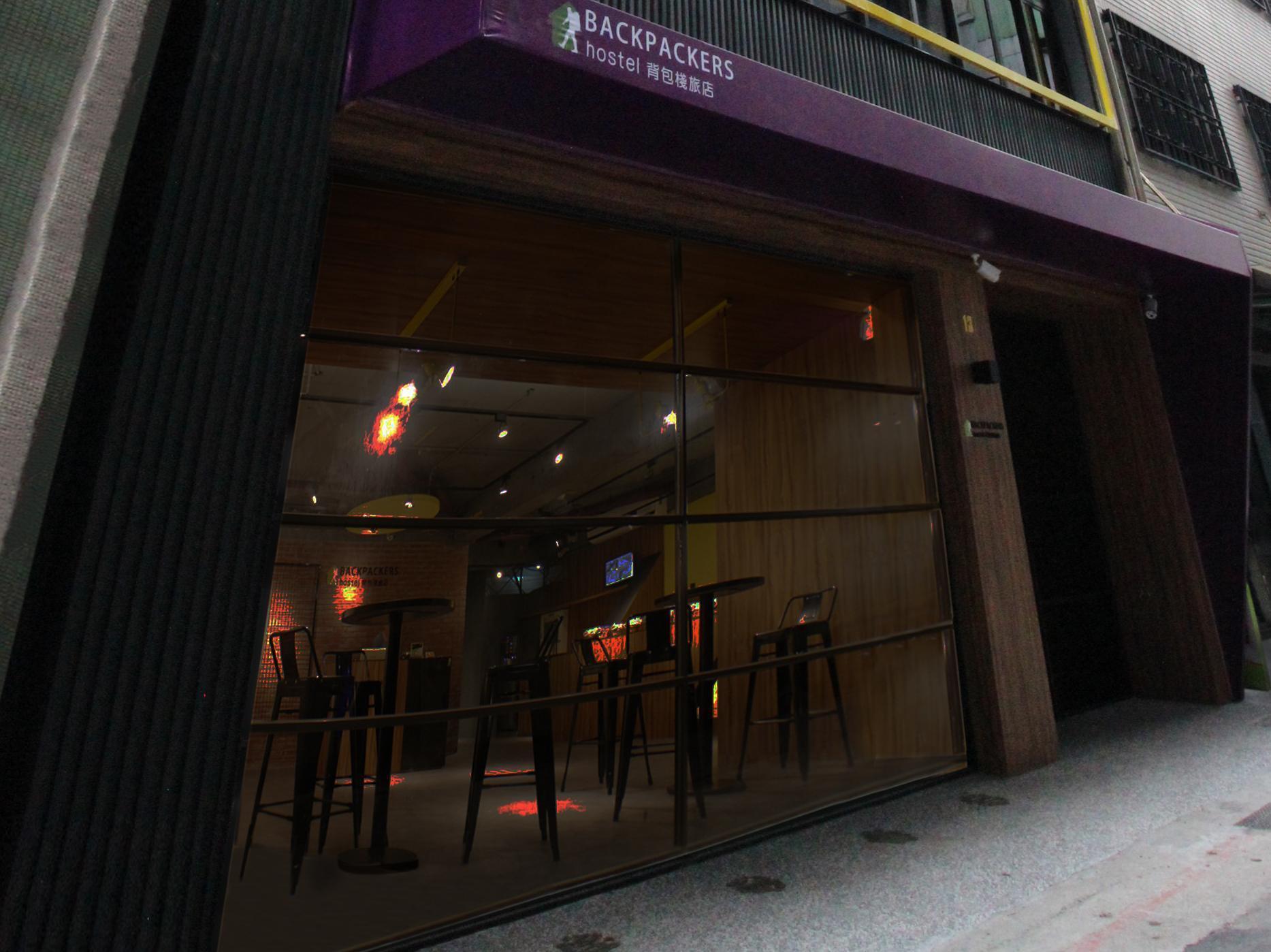 Backpackers Hostel - Ximen Taipei Exterior photo