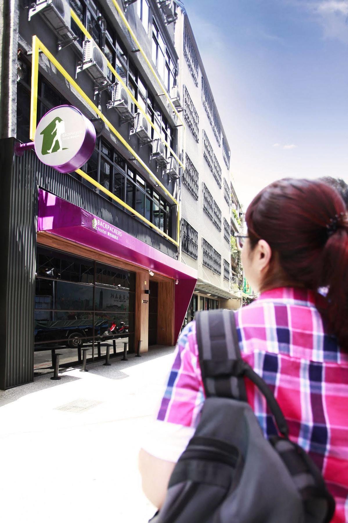 Backpackers Hostel - Ximen Taipei Exterior photo